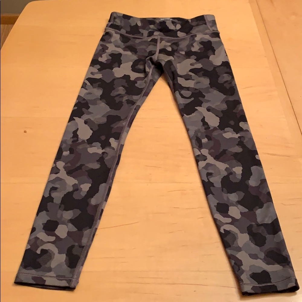 Athleta Girl camo leggings